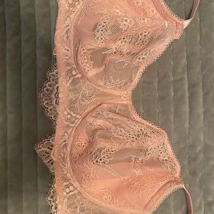 COPY - Baby pink Victoria’s Secret push up Angel Bra